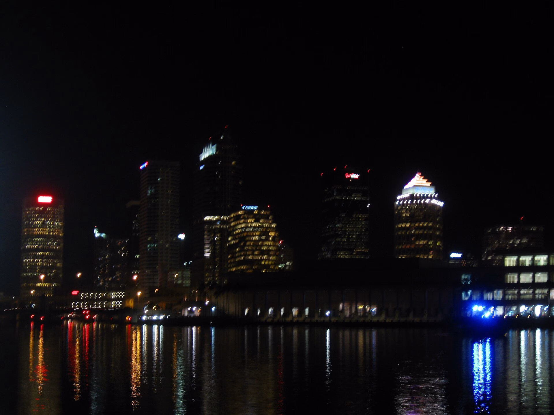 Things to Do in Tampa at Night: A Local Guide to After-Dark Fun